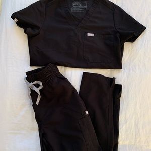 Figs High Waisted Scrub Set [Black]